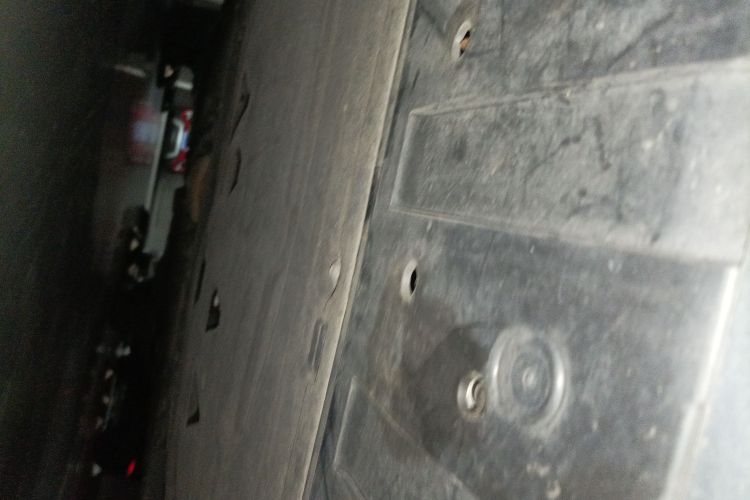 沃尔沃XC60新能源 2019款 T8 E驱混动 智雅运动版 国VI局部细节9008