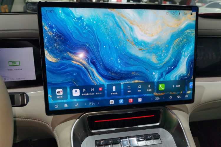 腾势N8L 2025款 旗舰型中控内饰16