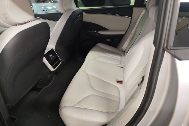 小鹏G7 2025款 702 超长续航 Max中控内饰7004