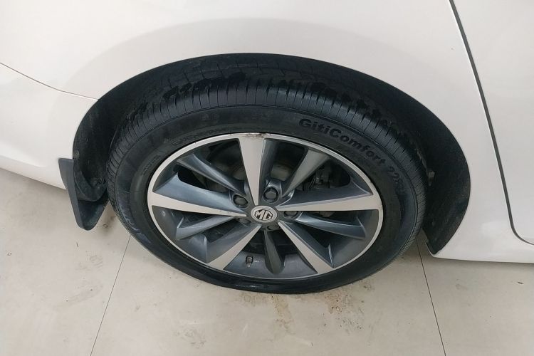 名爵 MG6 2019款 20T 自动星辉版车身外观6008