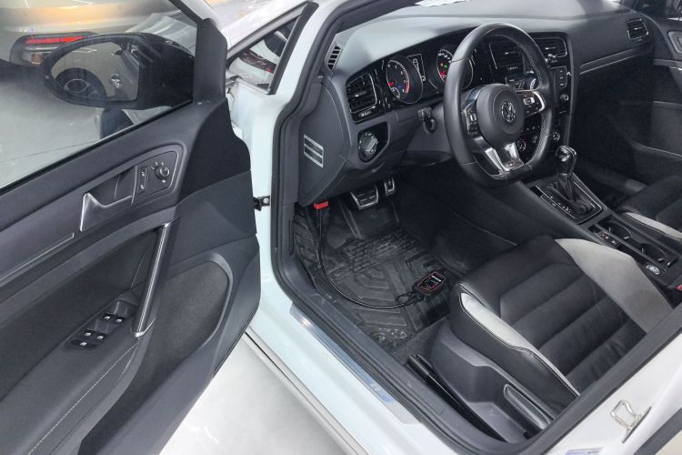 大众 高尔夫 2016款 1.4TSI 自动R-Line中控内饰20