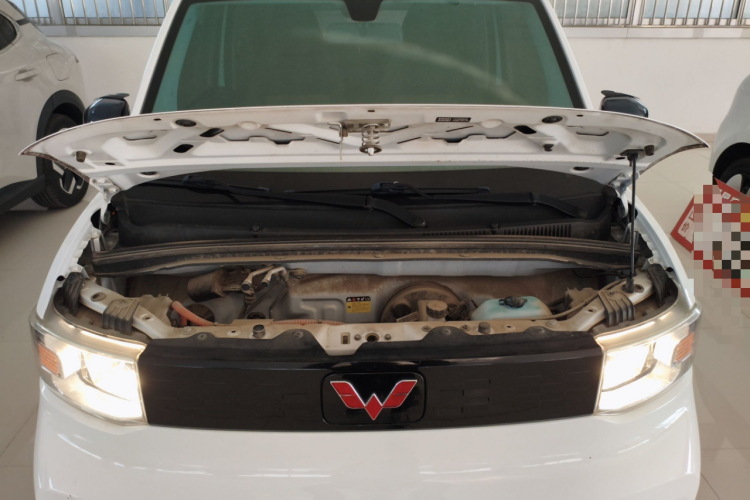 五菱汽车 宏光MINIEV 2020款 自在款 磷酸铁锂机舱底盘24