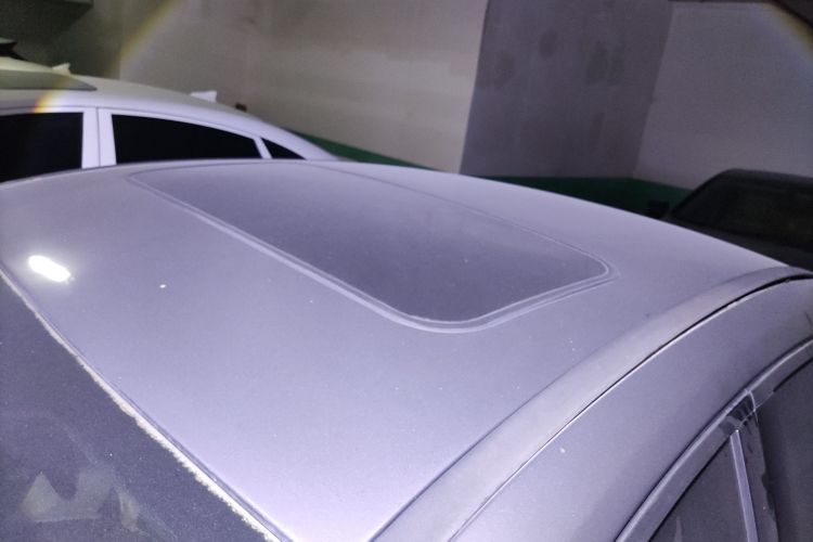 福特 福克斯 2012款 三厢 1.6L 自动风尚型车身外观57