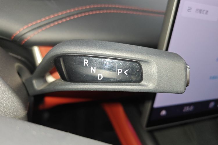 小米汽车 小米SU7 2024款 后驱超长续航高阶智驾Pro版中控内饰18