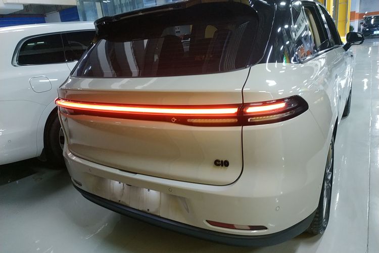 零跑汽车 零跑C10 2024款 530智享版车身外观6