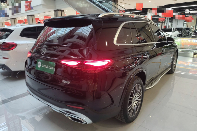 奔驰GLC 2023款 GLC 300 L 4MATIC 动感型 5座车身外观7