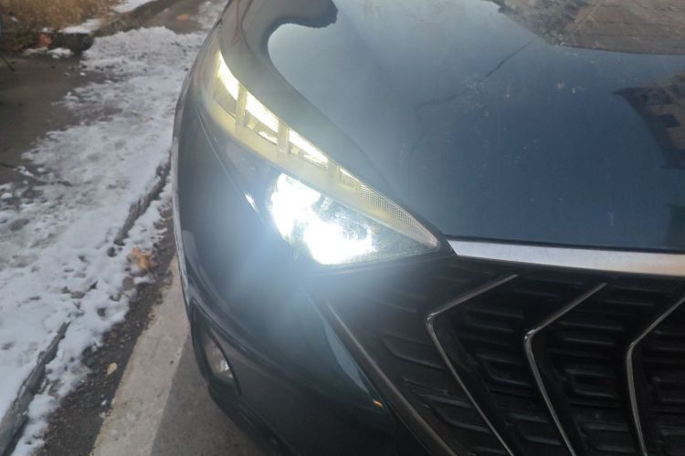 海马7X 2020款 1.6TGDI 自动豪华型车身外观8