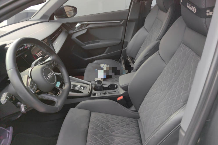 奥迪A3 2022款 Sportback 35 TFSI 豪华运动型中控内饰19