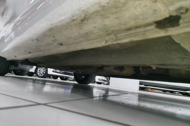 吉利汽车 帝豪 2018款 1.5L CVT向上互联版局部细节9001