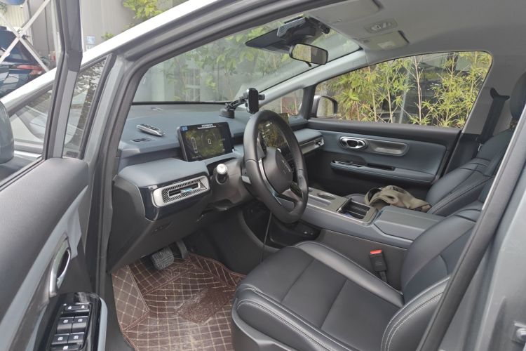 埃安 AION Y 2023款 Plus 610 乐享版 三元锂局部细节19