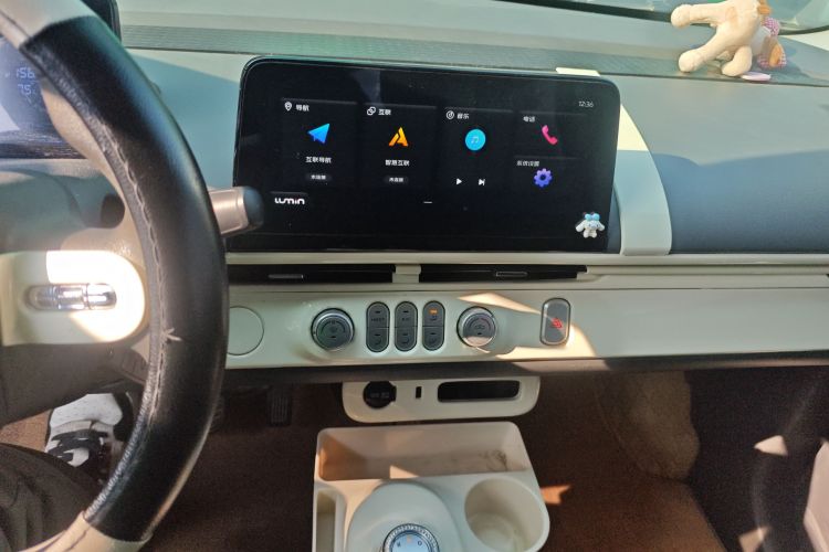 长安启源 长安Lumin 2022款 210km 香甜款中控内饰16