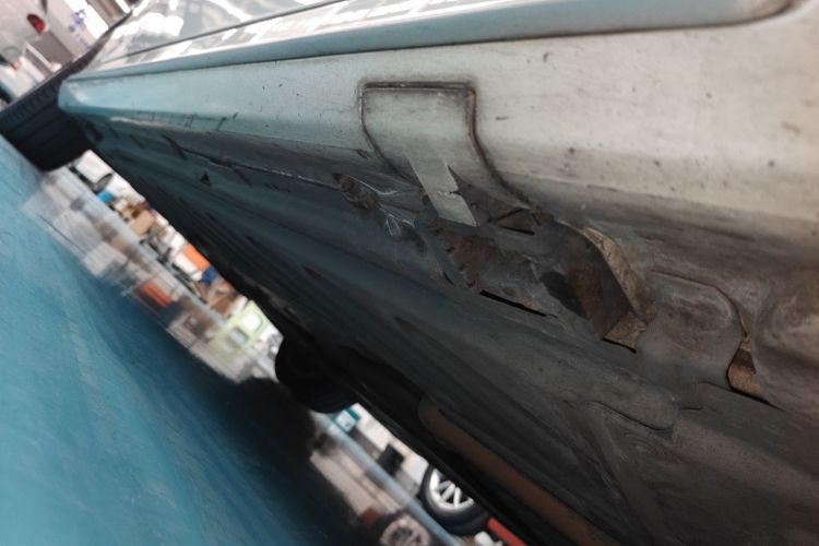 奔驰C级 2017款 改款 C 200 L 运动版局部细节9001