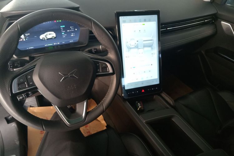 小鹏G3 2022款 G3i 460N中控内饰16