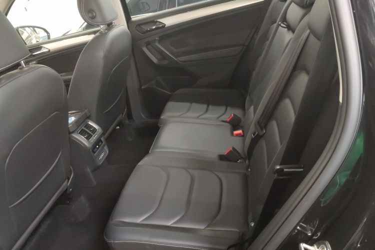 大众 途观L 2018款 改款 330TSI 自动两驱豪华版中控内饰21