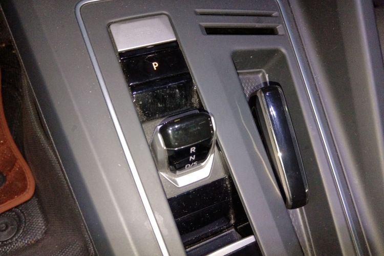 大众 高尔夫 2021款 280TSI DSG R-Line中控内饰18