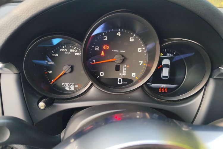 保时捷 2018款 Macan 2.0T中控内饰14