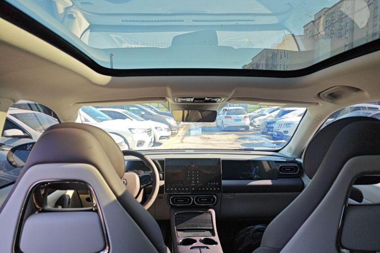 零跑汽车 零跑C11 2024款 增程 300尊享版中控内饰22