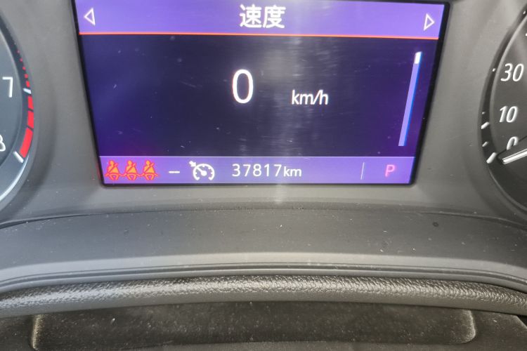 别克 君威 2020款 552T 精英型中控内饰15