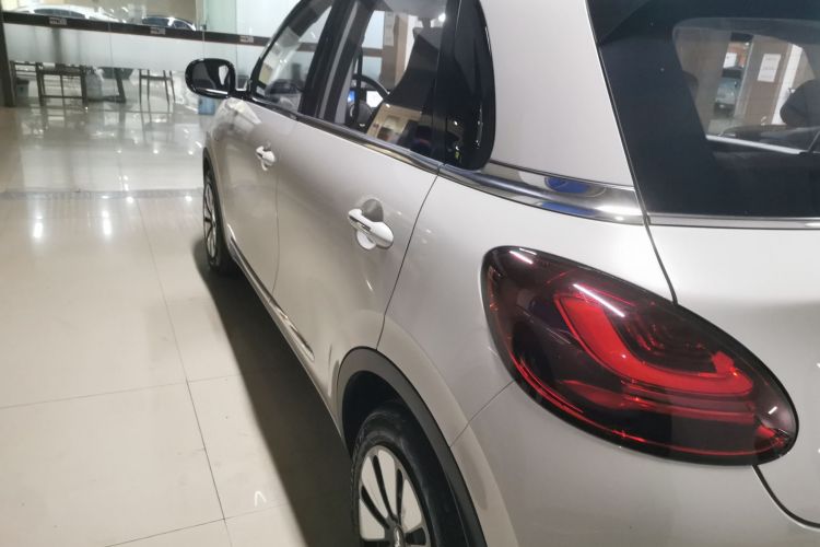 五菱汽车 五菱缤果 2024款 333km 悦享款车身外观6003