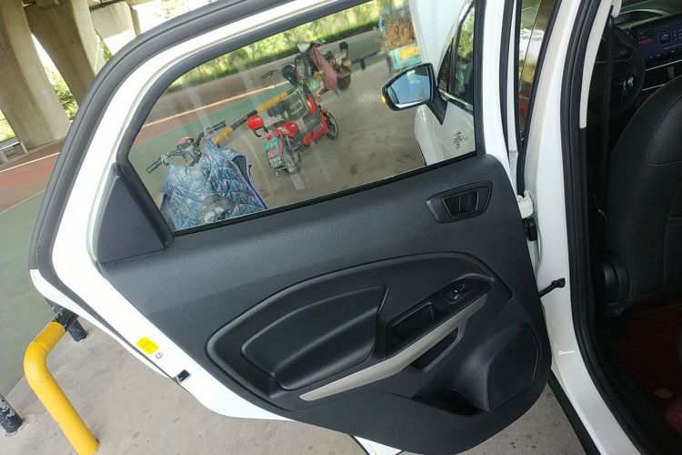 福特 翼搏 2018款 1.5L 自动精翼型中控内饰49