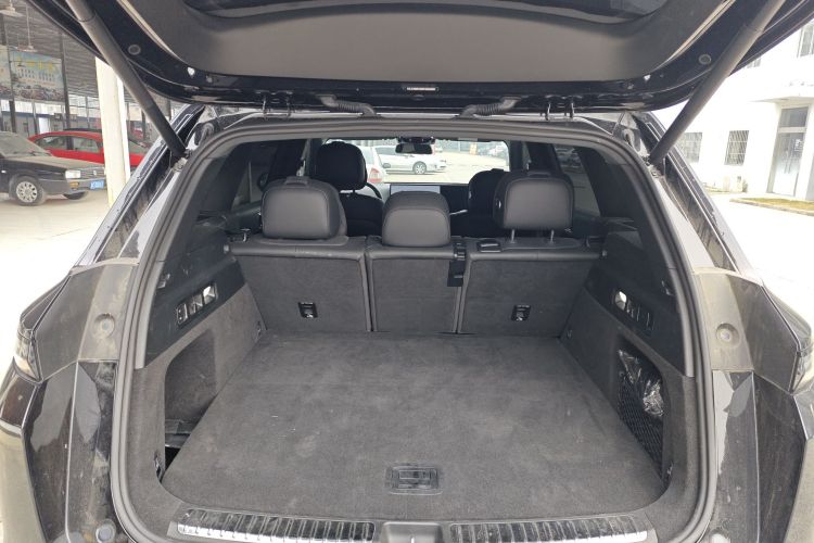 理想汽车 理想L7 2023款 Air机舱底盘23