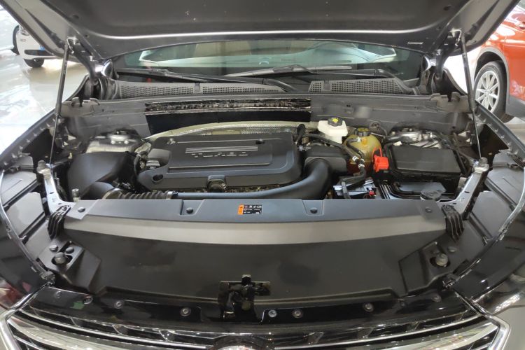 别克 2020款 昂科威S 652T 四驱豪华型机舱底盘24