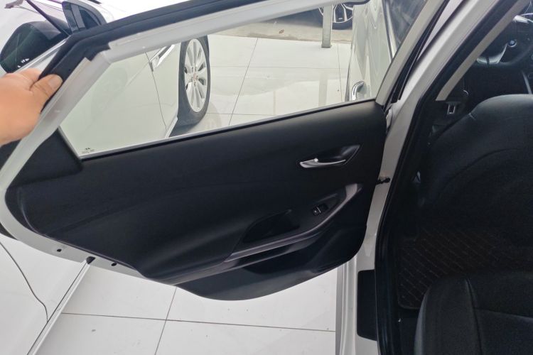 现代 菲斯塔 2019款 280TGDi 运动版 国VI中控内饰7008