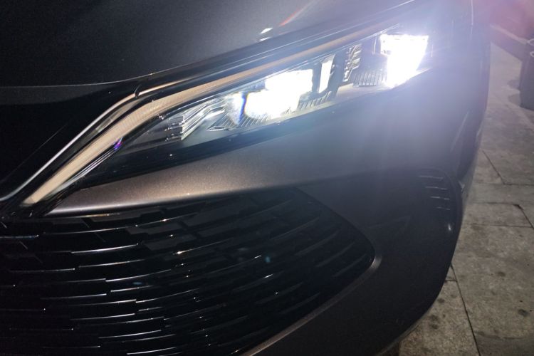 比亚迪 秦L 2024款 DM-i 120KM超越型局部细节36