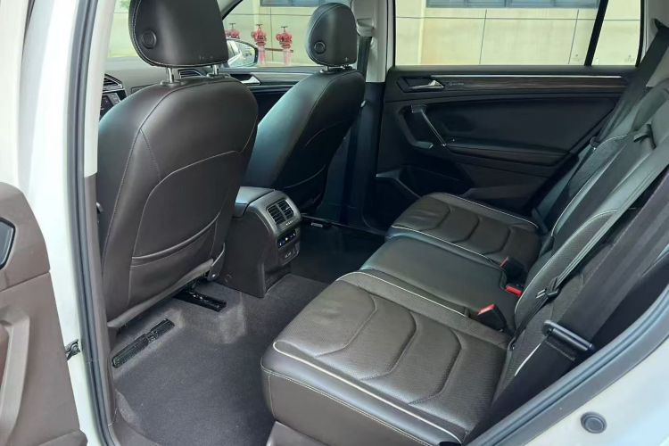 大众 途观L 2018款 380TSI 自动四驱尊崇旗舰版中控内饰21