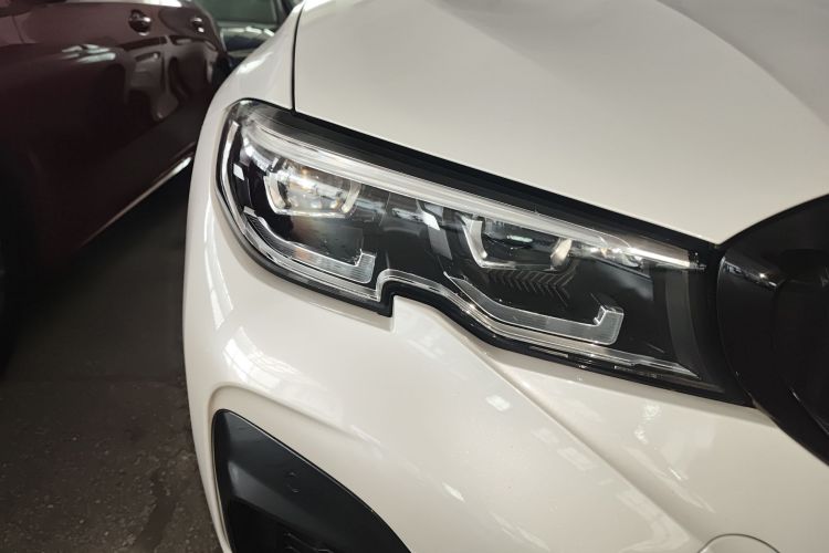 宝马3系 2021款 325Li M运动曜夜套装车身外观8