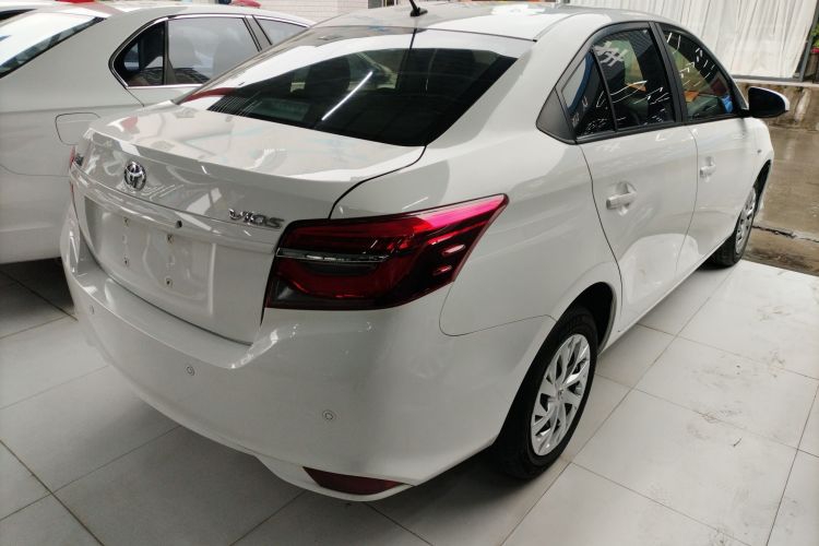 丰田 威驰 2021款 1.5L CVT创行版车身外观7