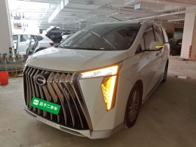 广汽传祺 传祺M8 2023款 宗师系列 双擎 御尊版