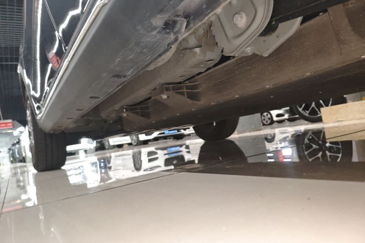 哪吒汽车 哪吒AYA 2023款 318 Lite局部细节9002