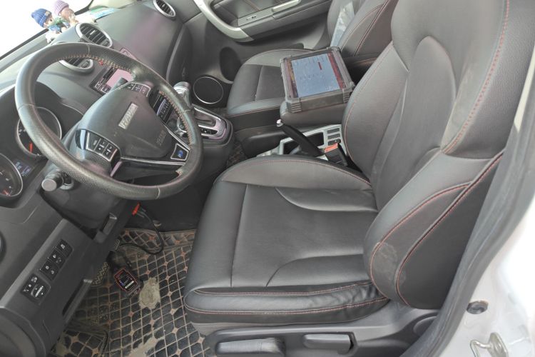 哈弗H6 2016款 升级版 1.5T 自动两驱精英型中控内饰19