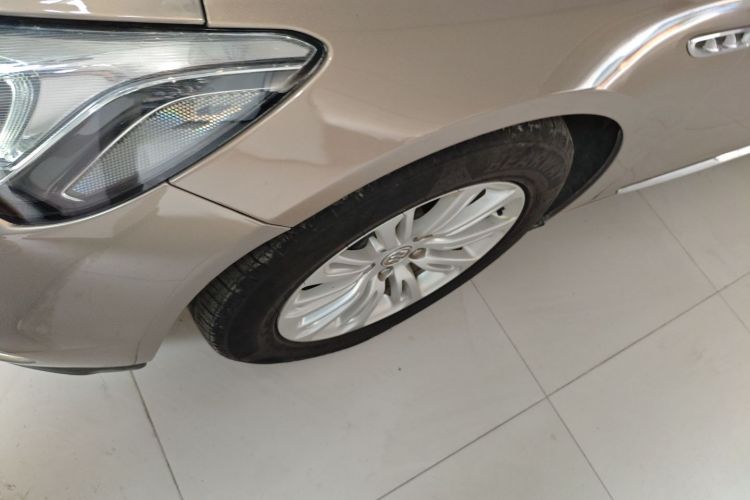 别克 君越 2016款 20T 精英型车身外观6003