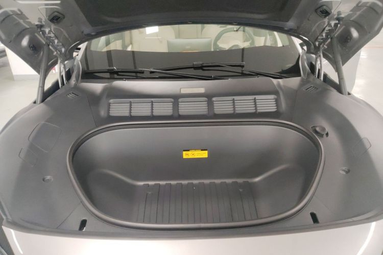 小米汽车 小米YU7 2025款 超长续航后驱版局部细节24