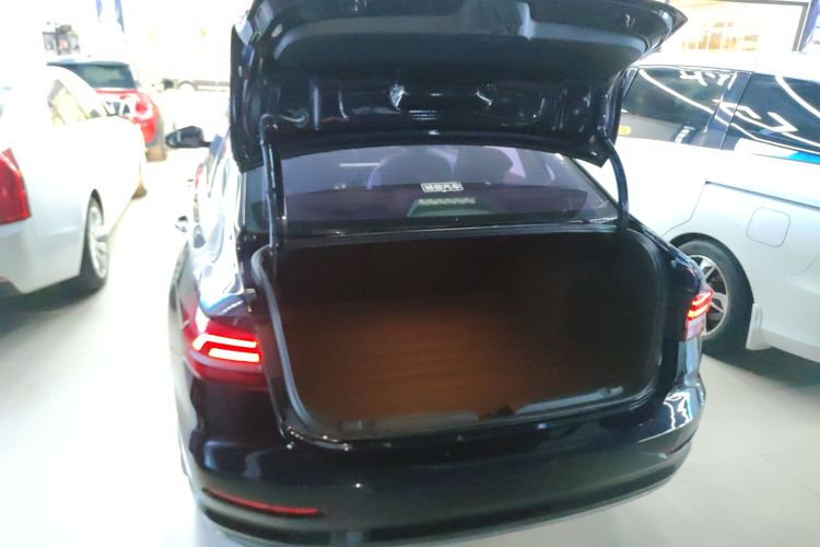 大众 朗逸 2021款 280TSI DSG豪华版机舱底盘23