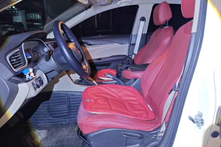 别克 英朗 2017款 15N 自动进取型中控内饰19