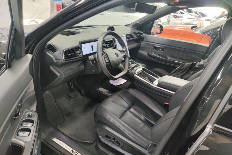 蔚来ES8 2020款 580KM 七座版中控内饰20