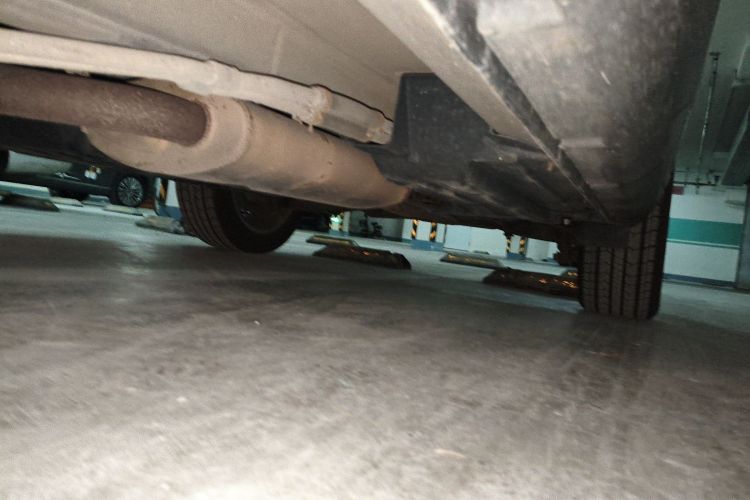 广汽传祺 传祺GS8 2017款 320T 两驱豪华智联版（七座）局部细节9004