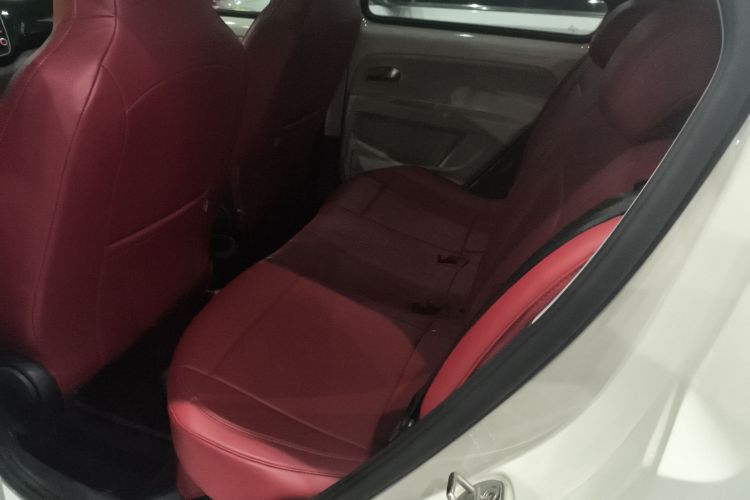 大众up! 2015款 1.0L high up!中控内饰21