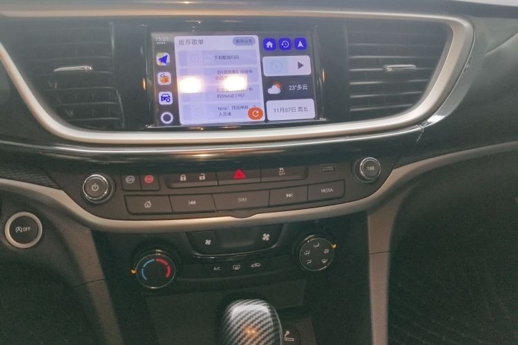 别克 英朗 2021款 改款 典范 1.5L 自动精英型中控内饰16