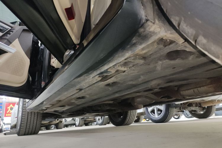 奔驰GLK级 2015款 GLK 260 4MATIC 动感型 极致版局部细节9002