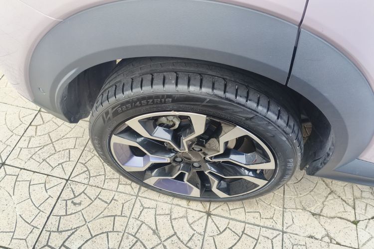 领克06 2023款 Remix 1.5T Shero车身外观6008