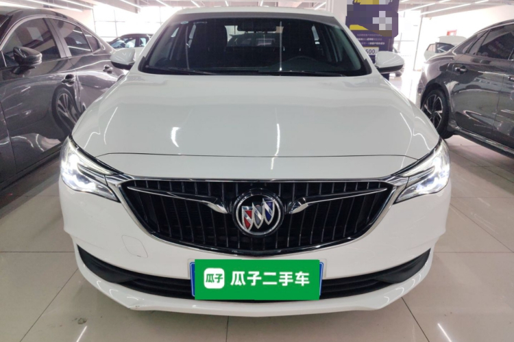 别克 英朗 2021款 改款 1.3T 自动轻混动精英型车身外观2