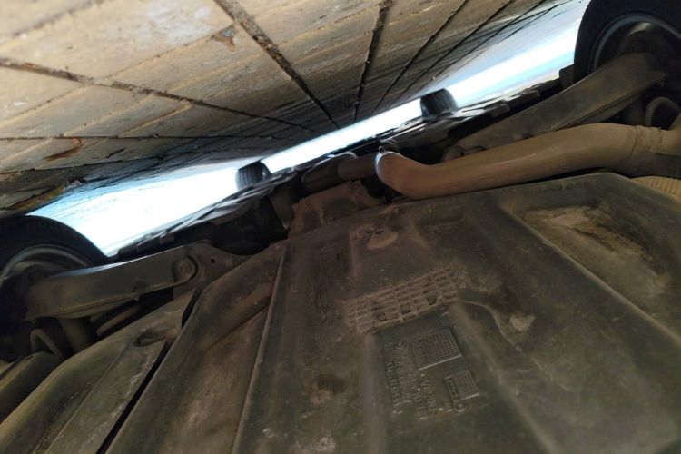 奔驰C级 2013款 C 180 CGI 经典型局部细节9009