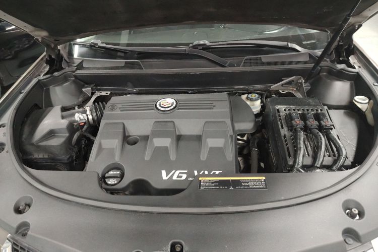 凯迪拉克SRX 2013款 3.0L 精英型局部细节24