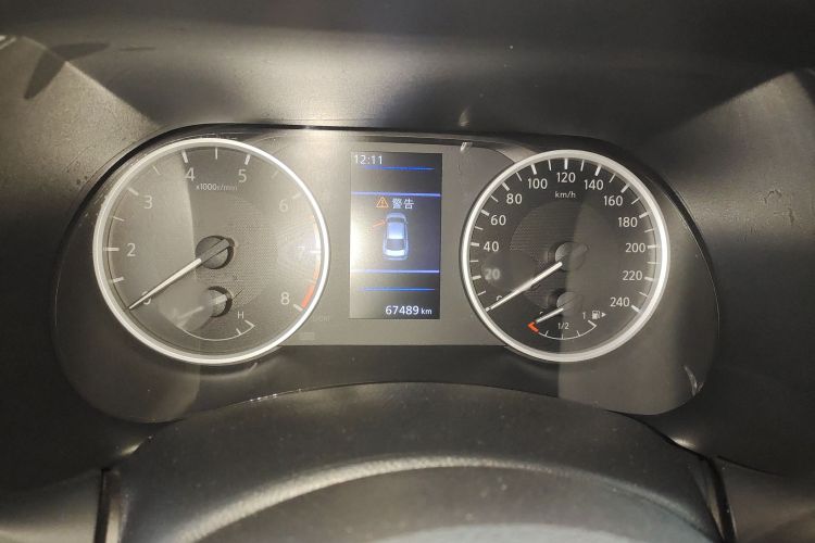 日产 轩逸 2021款 1.6L XL CVT悦享版中控内饰14