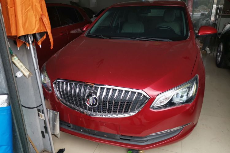 别克 英朗 2015款 15N 自动精英型车身外观2