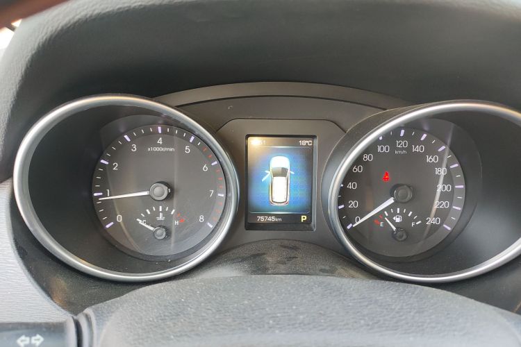 哈弗H6 Coupe 2016款 蓝标 1.5T 自动两驱精英型局部细节14